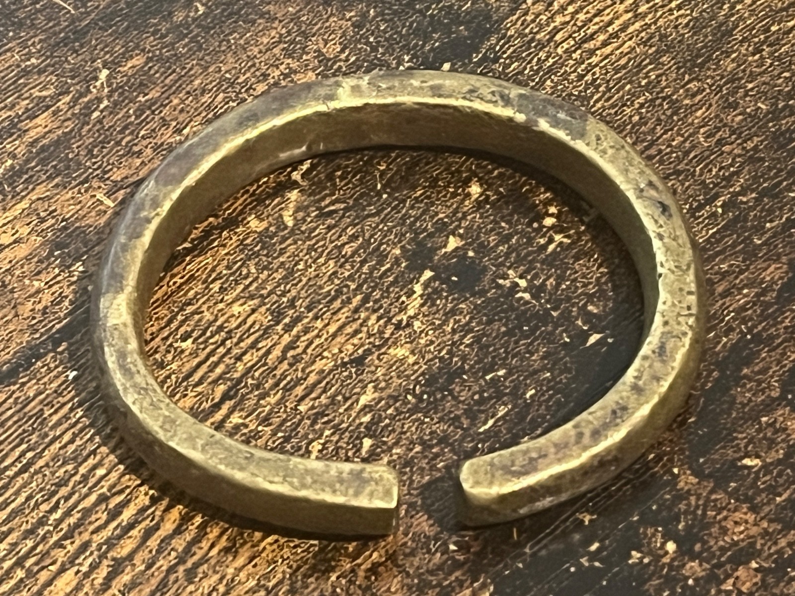 ANTIQUE 19TH CENTURY GENUINE AFRICAN MANILLA BRACELET/CUFF SOLID BRONZE CURRENCY