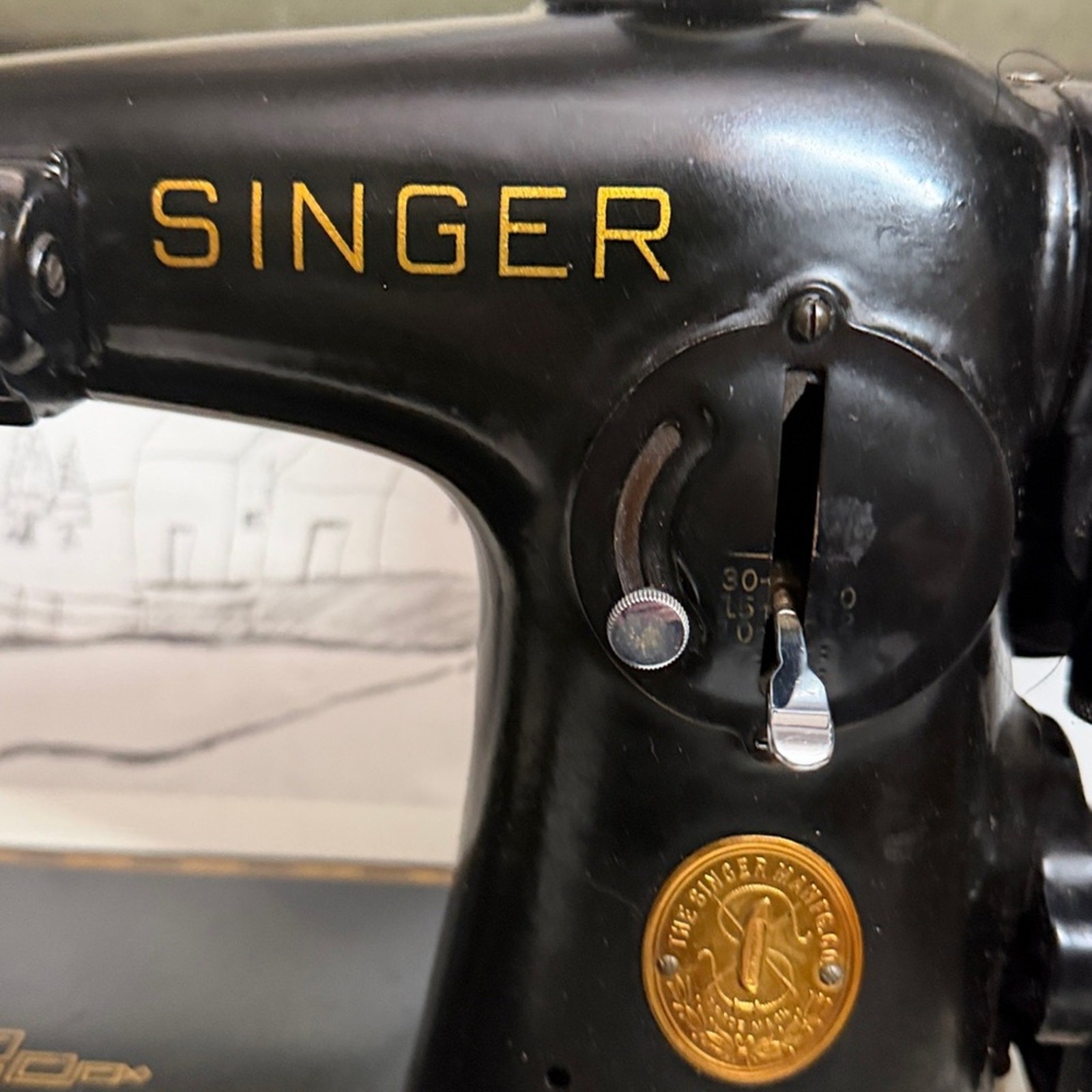 Singer 201 Cast-Iron Potted Motor 1939 Sewing Machine With Case