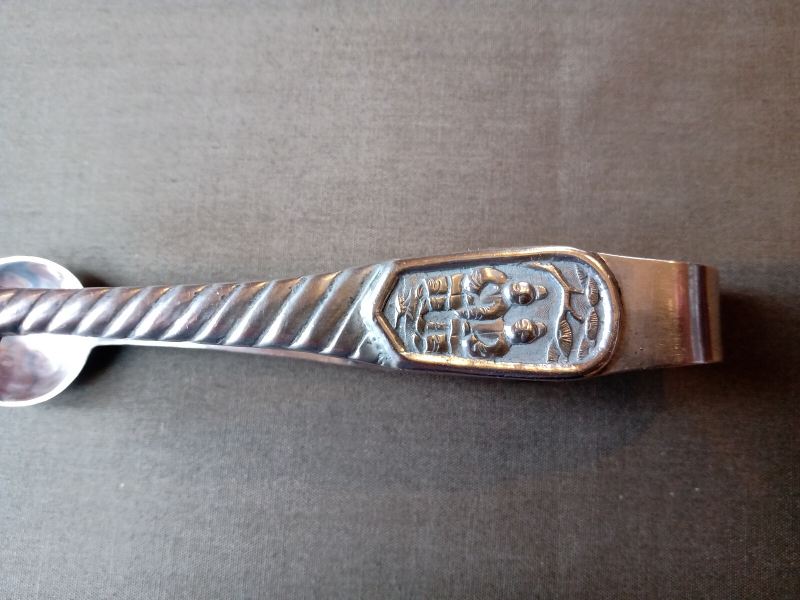ANTIQUE QUALITY CHINESE SOLID SILVER SUGAR TONGS; MAKER: TUCK CHANG 1890 – 1915