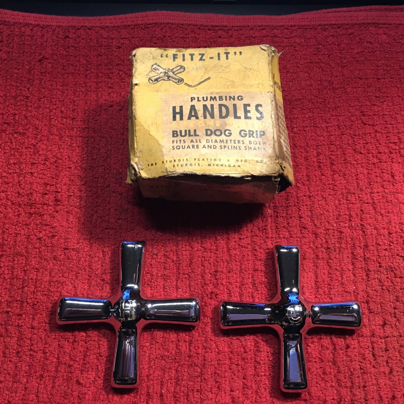 Vintage NOS Bathroom Fixture Hot/Cold Handles – For Square or Splined Shafts