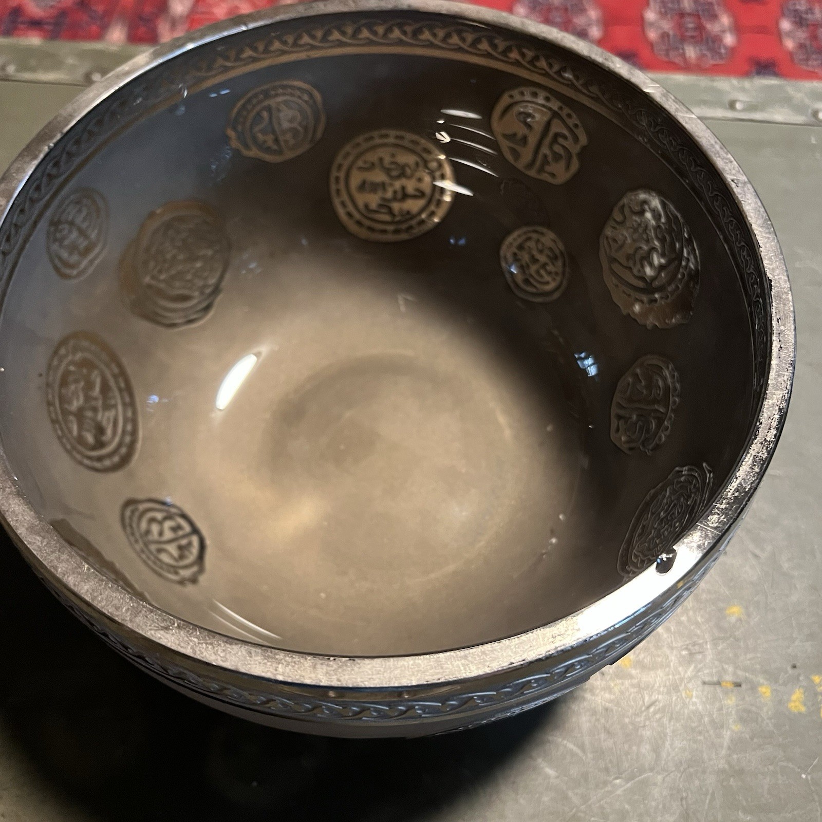 VTG Heavy 4LB 8” Brass Bowl w/ Arabic Calligraphy Engraved Middle East Art TR10
