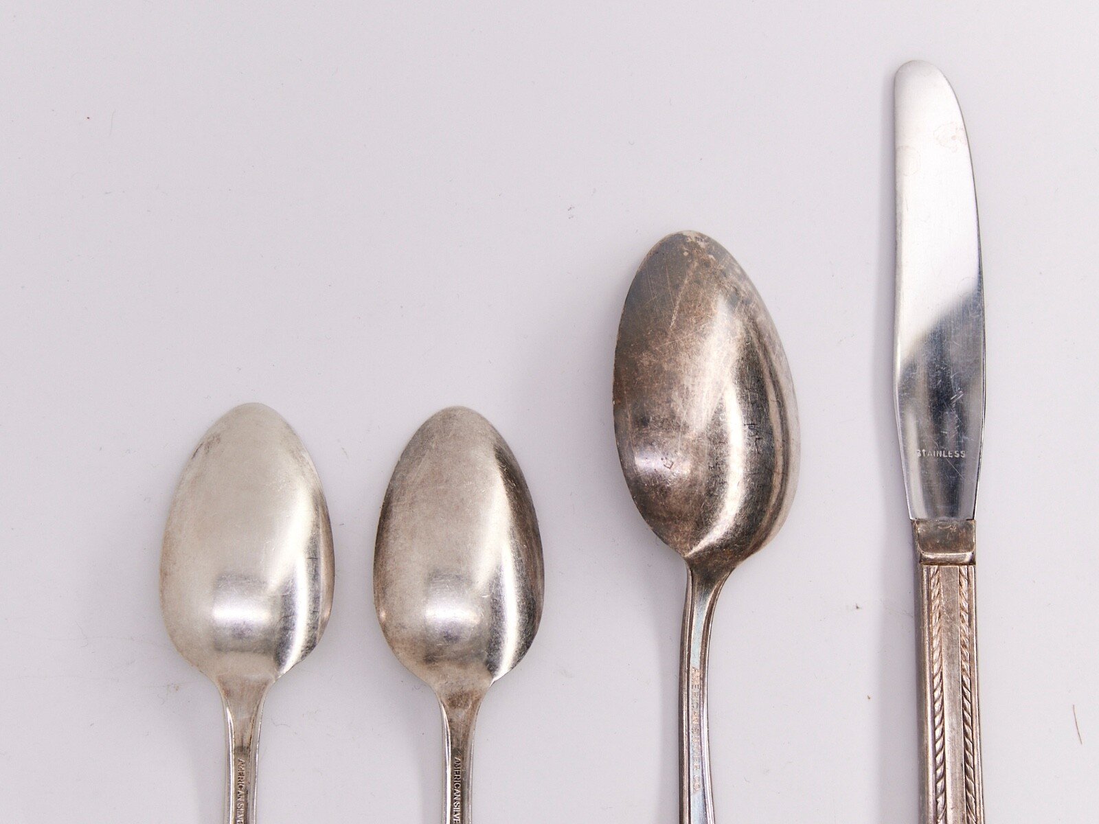 American Silver Co. 4 pc Flatware Set Camelot Harvest Spoon Knife PLATED SG11