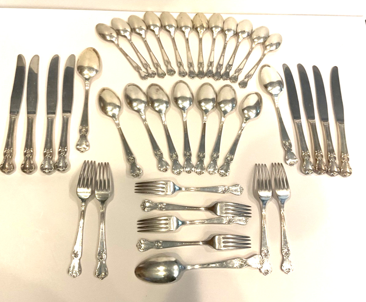 38 Pc SIGNATURE ROSE “B” Monogram Silverplated FLATWARE Old Company Plate