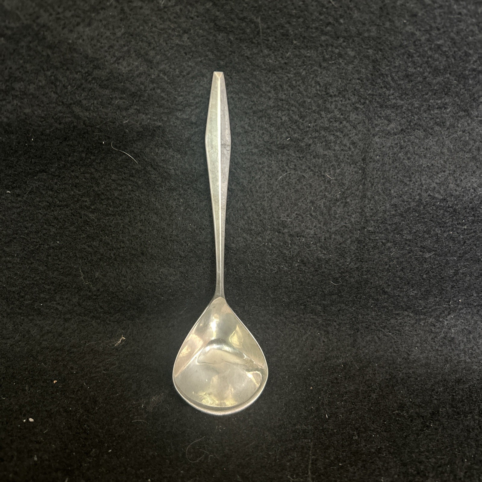 Diamond by Reed and Barton Sterling Silver Sauce Ladle 6-1/8”