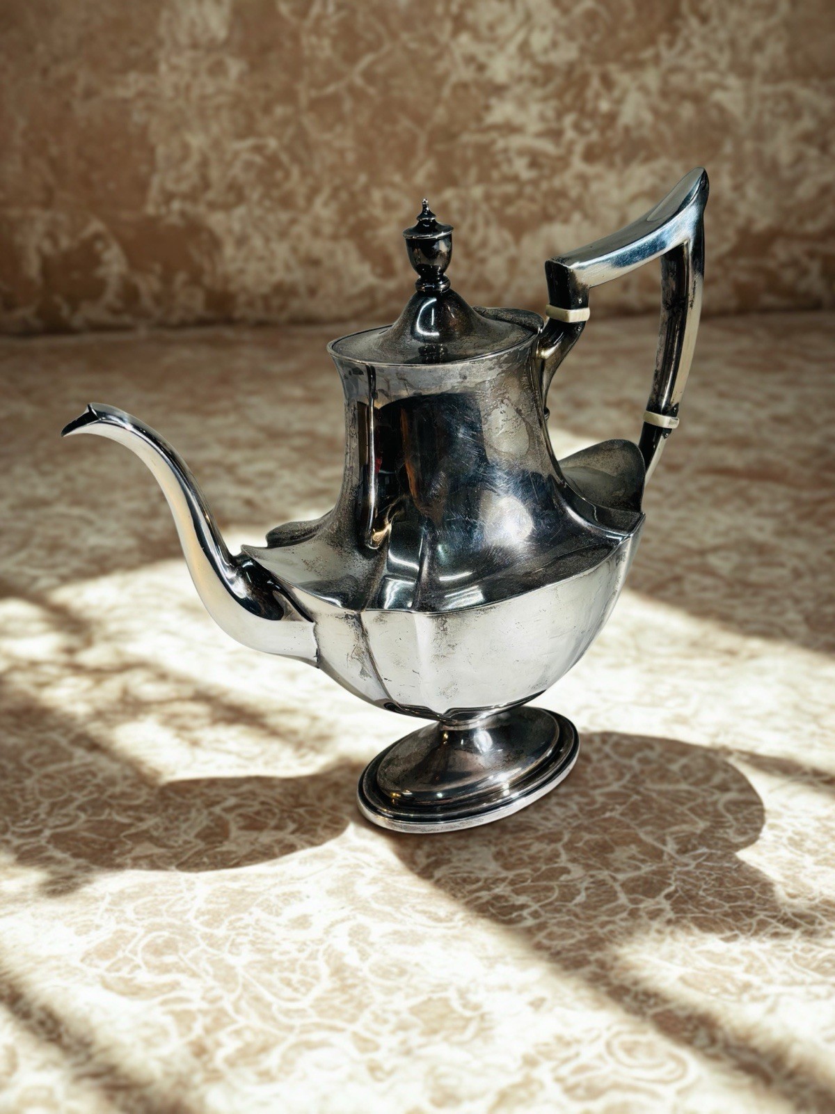 Beautiful Vintage Gorham Sterling 2441 Plymouth 2-3/8 Pint Tea/Coffee Pot 722g