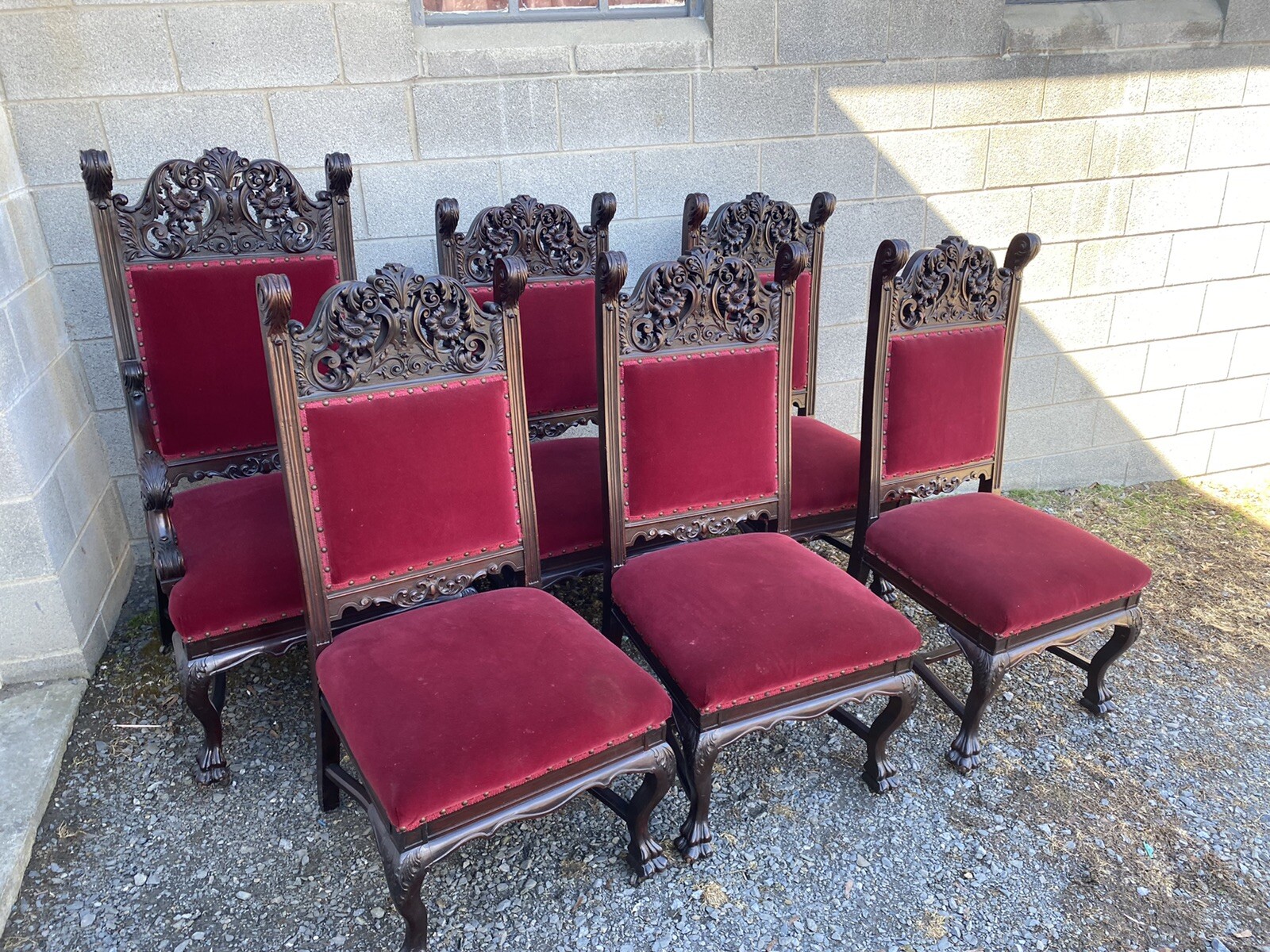 SET OF 6 HEAVILY CARVED R. J. HORNER MAHOGANY DINING CHAIRS