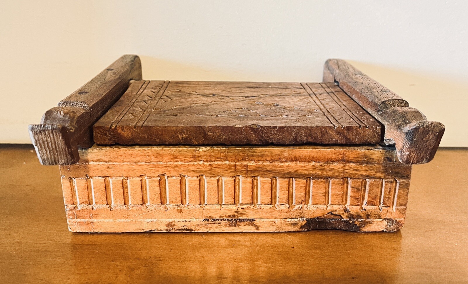 Vintage Primitive Hand-Carved Wood Box With Decorative Lid