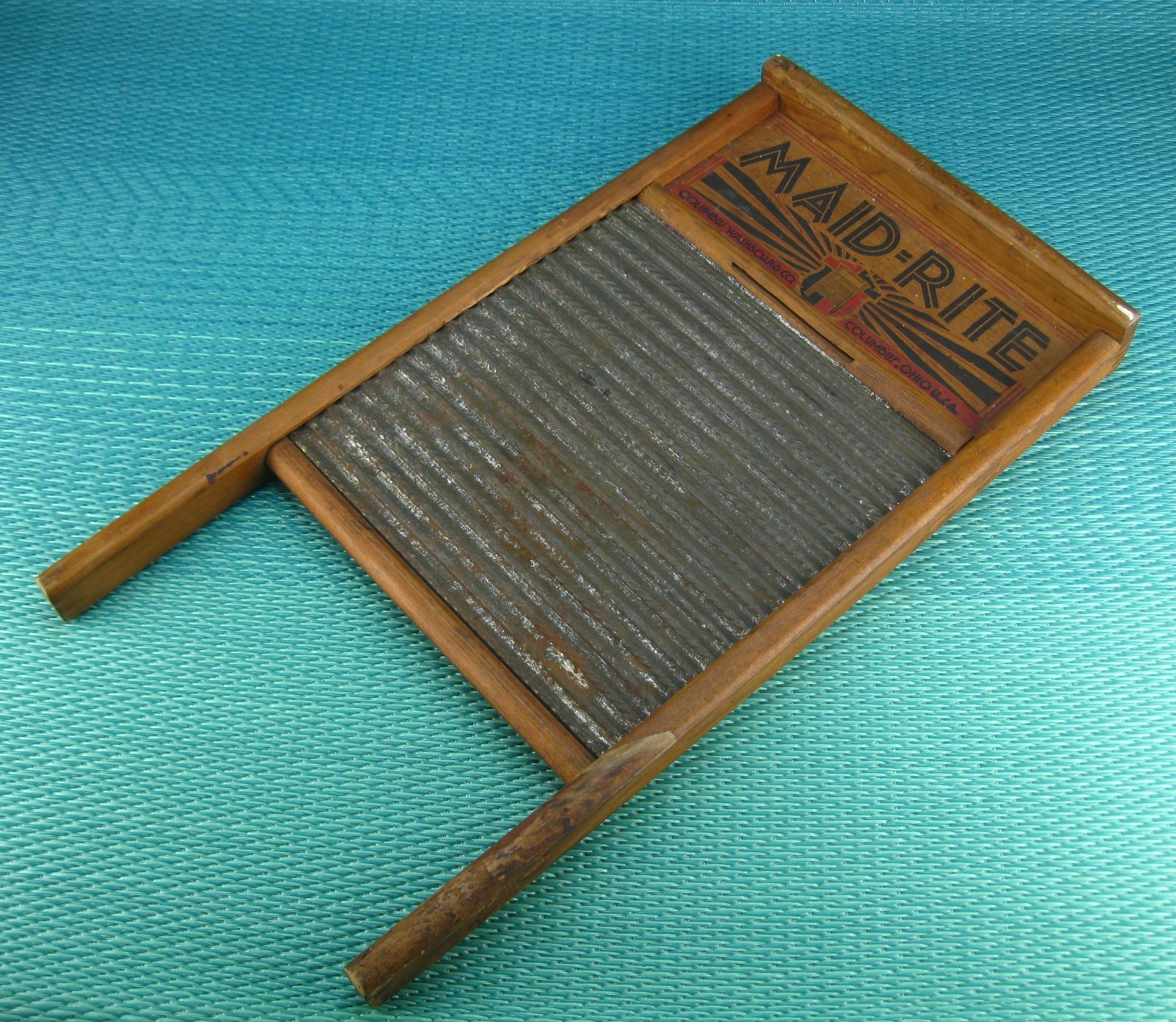 Vtg Maid-Rite Washboard 2072 Standard Family Size Columbus Washboard Co OH Wood