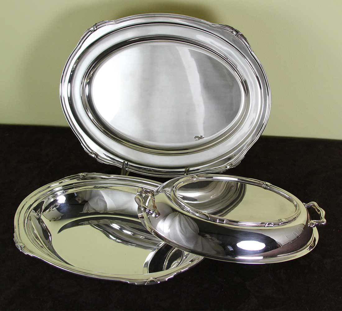 Silver Entree Dish & Cover with Platter 12 in. Jubilee, Patented Applied Border