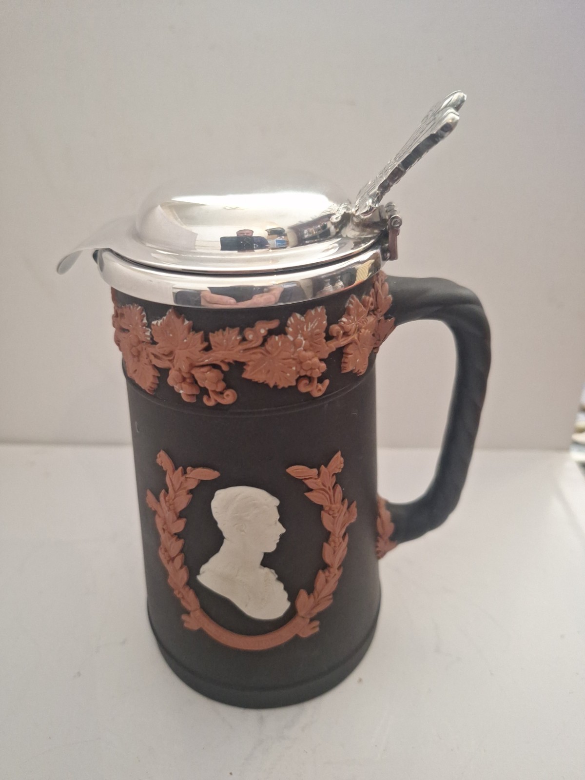 WEDGWOOD CHARLES & DIANA TRI-COLOUR JASPERWARE COVERED LIMITED EDITION JUG pb3
