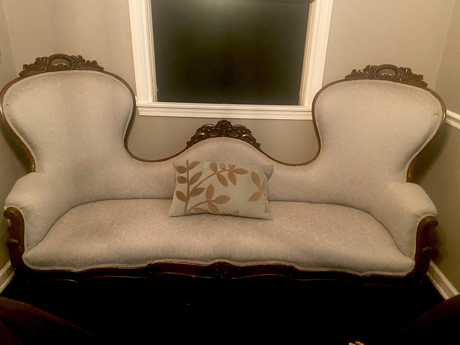 Rare Antique Victorian Sofa – John Henry Betler Rosewood Rococo style