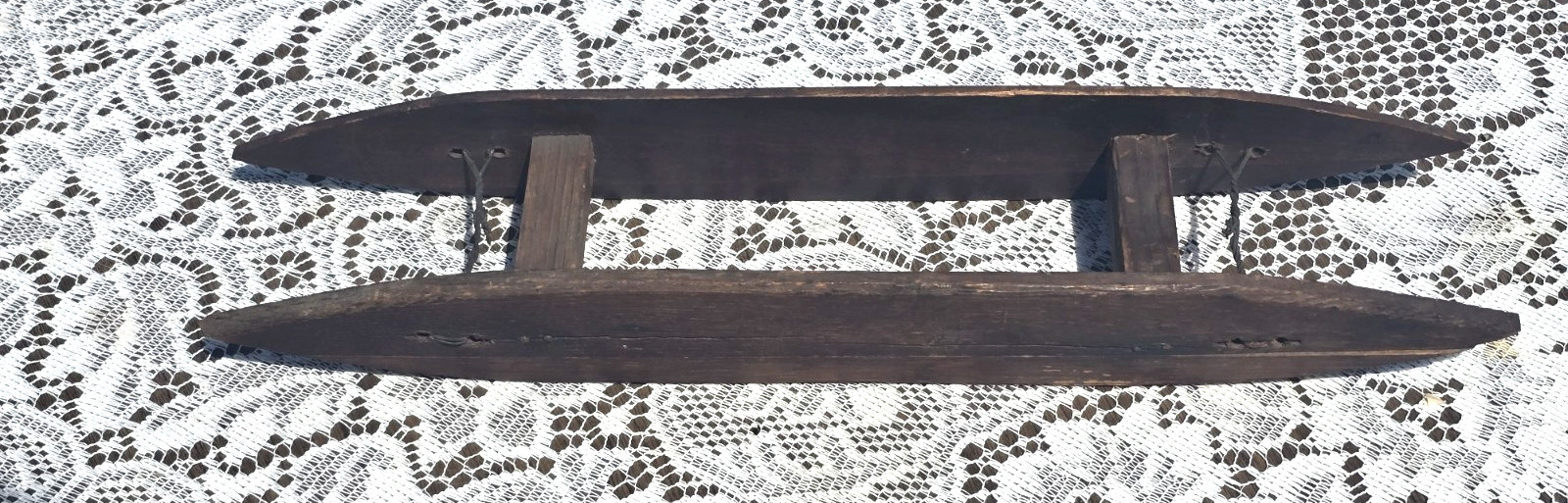 antique primitive Wooden Rag Rug Weaving Shuttle 16″ Rustic Farmhouse Decor