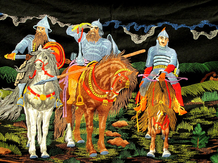 Vintage USSR Wall Tapestry Russian Epic Three Heroes Embroidered Image 160×72 cm