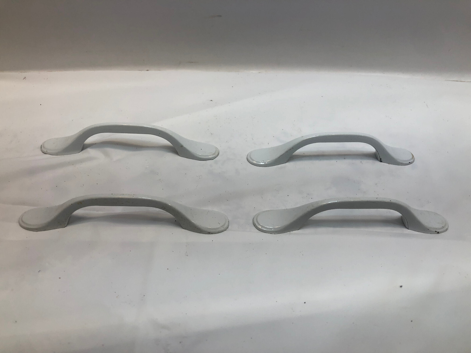 Vintage White Metal Drawer Pulls Handles 5″, 3″ hole spacing – Lot of 4