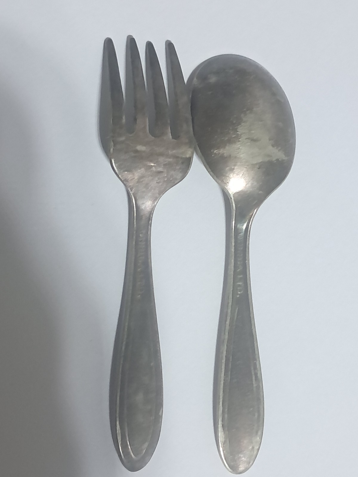 Collectible Oneida LTD Silver Plated Baby Spoon/Fork Set 4″ Long (s)