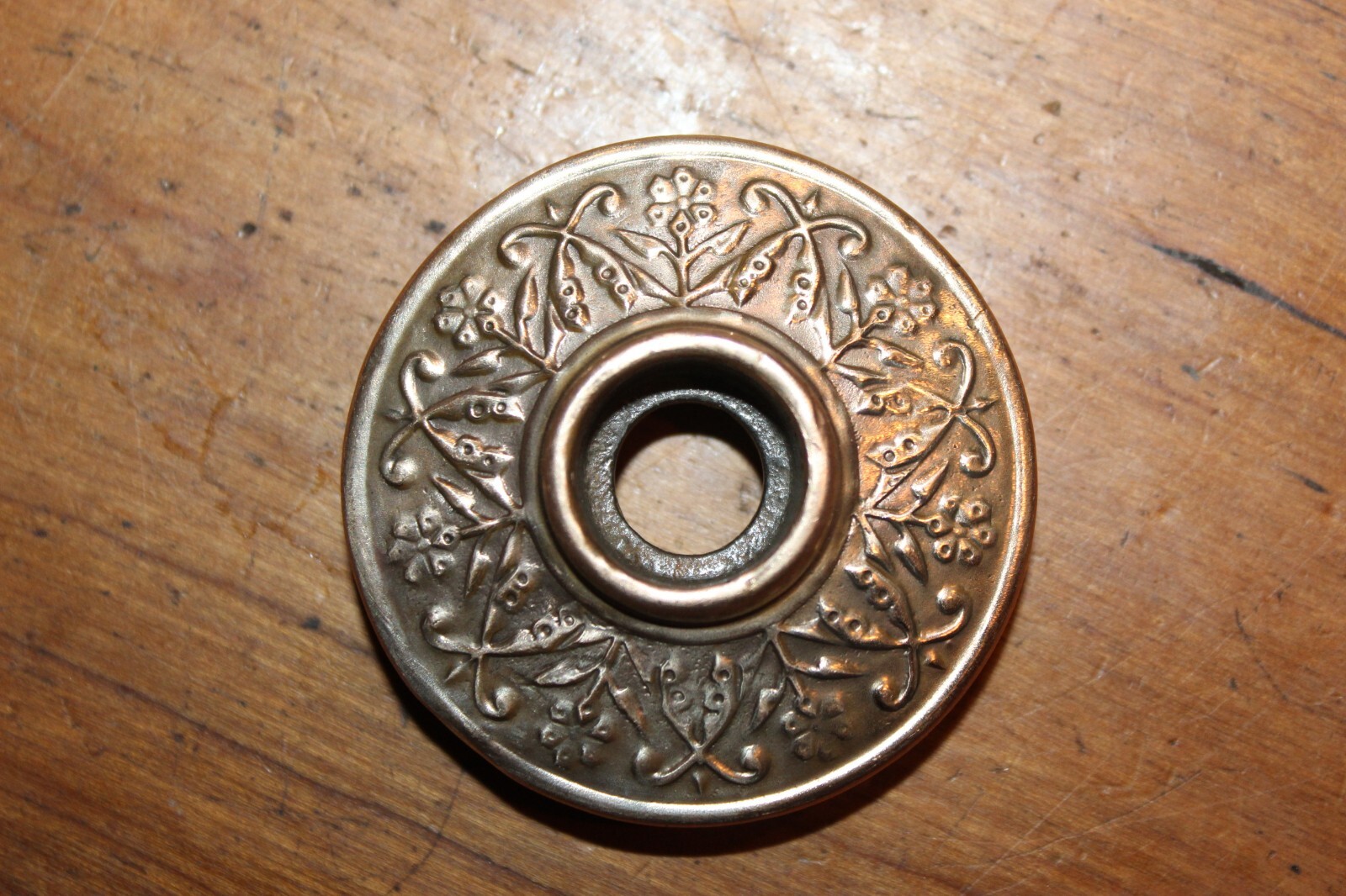 Antique 7-fold Design Unique Wrought Bronze over Cast Iron Base Rosette EE-125