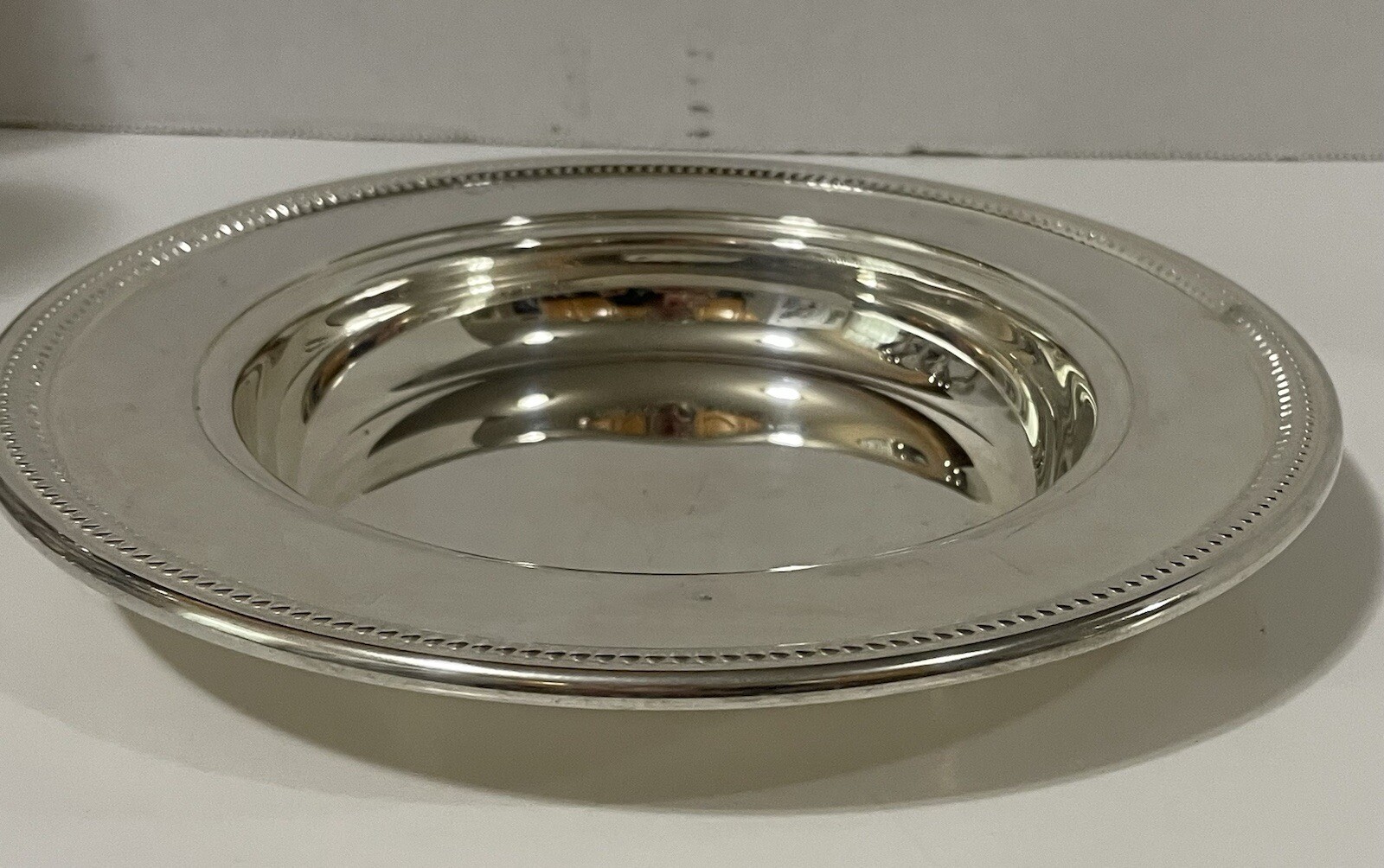 Oneida Silverplate Serving Dish 7.75” Across Vintage 1” Center Depth Raised Rim