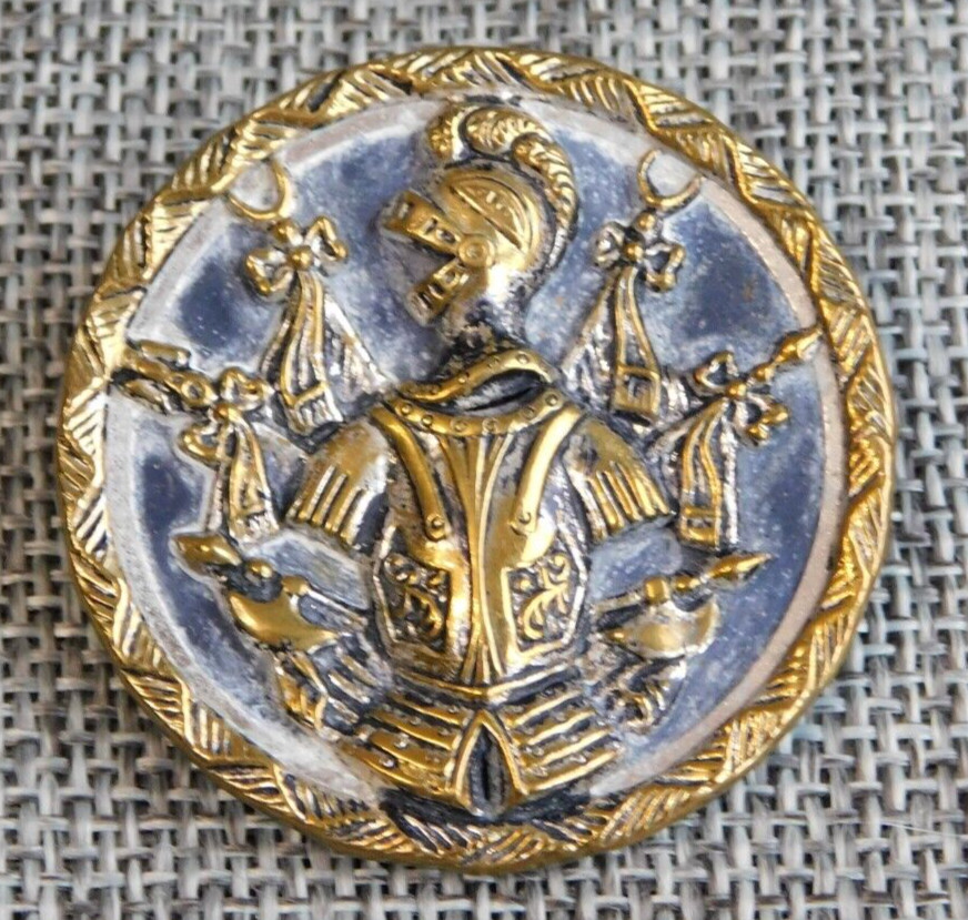 Antique Vtg Picture Button Knight Aprx: 1-5/8″ #1238-A