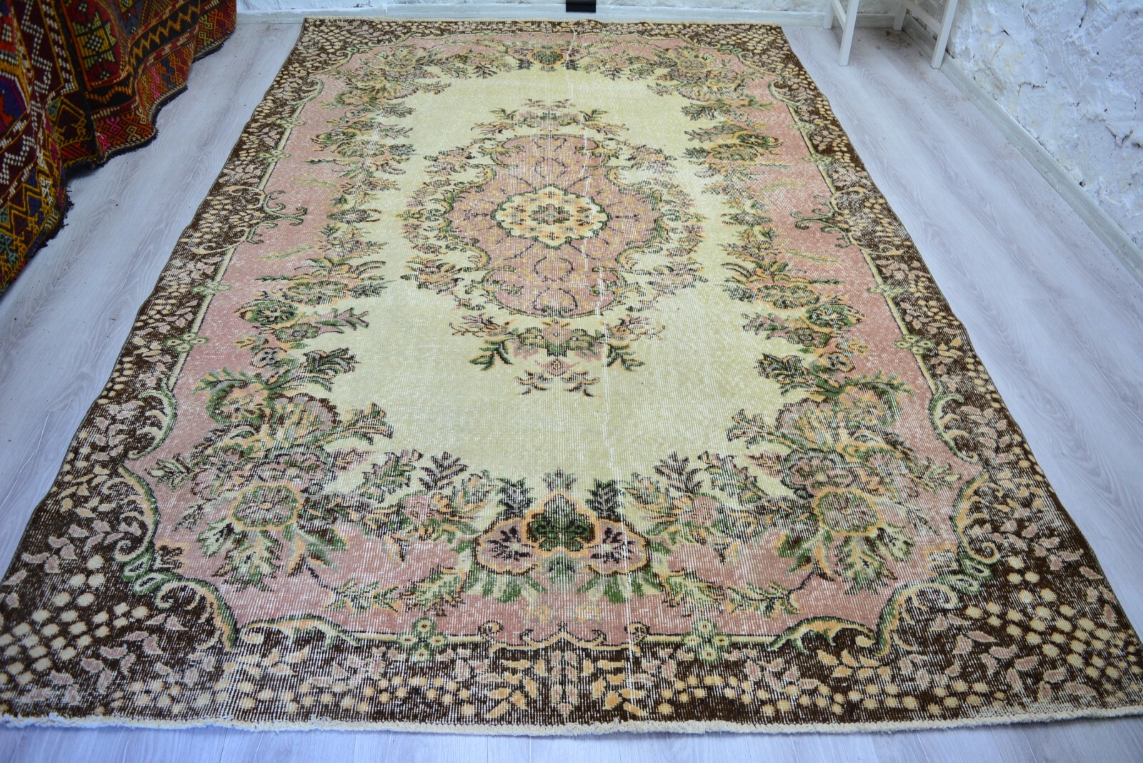Antique Handmade Medallion Rug, 6.4×9.9ft, Pink Turkish Vintage Living Room Rug,