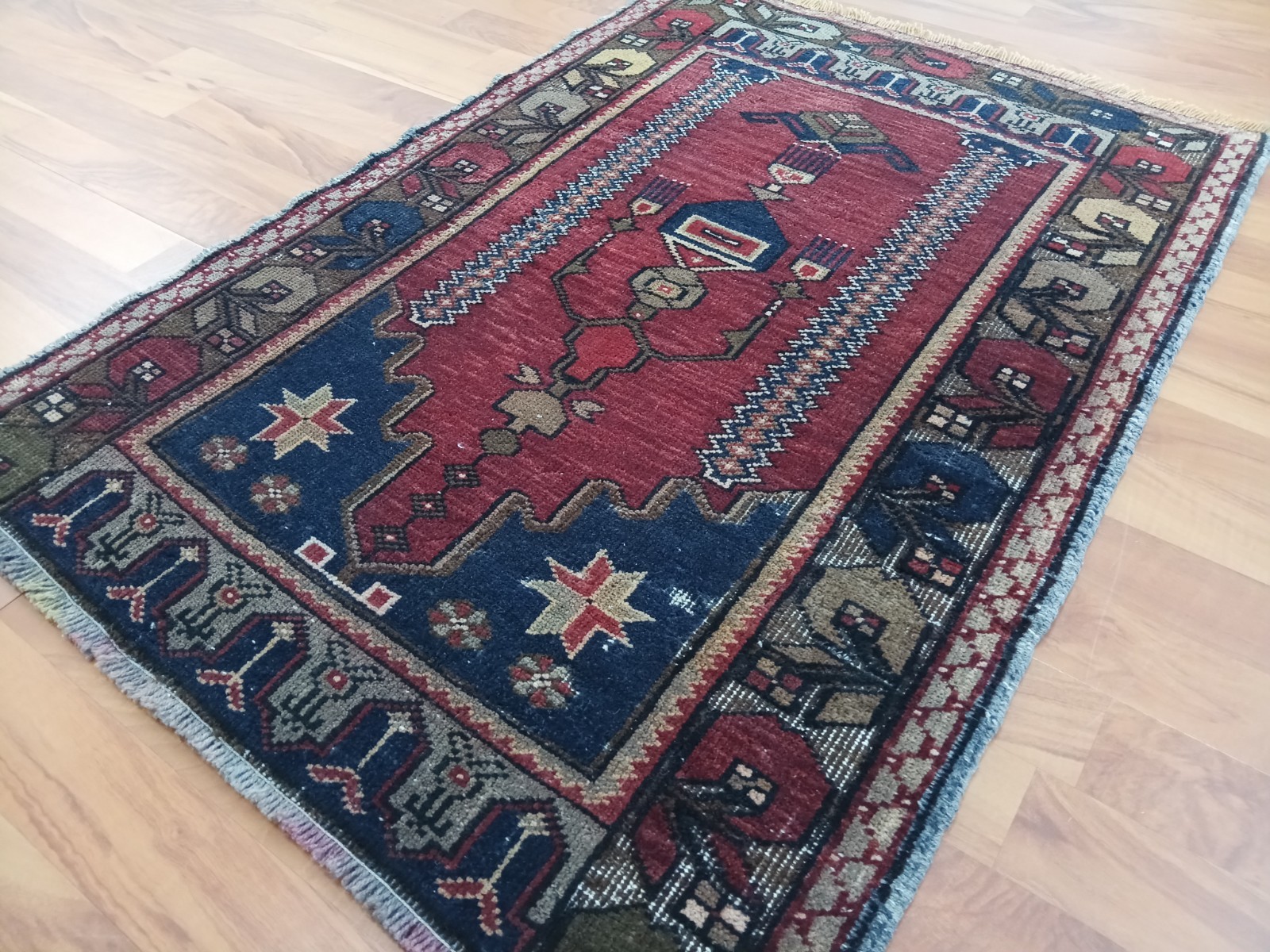 Antique Prayer Rug, Columnar Geometric Caucasian Rug, İnterior design rug