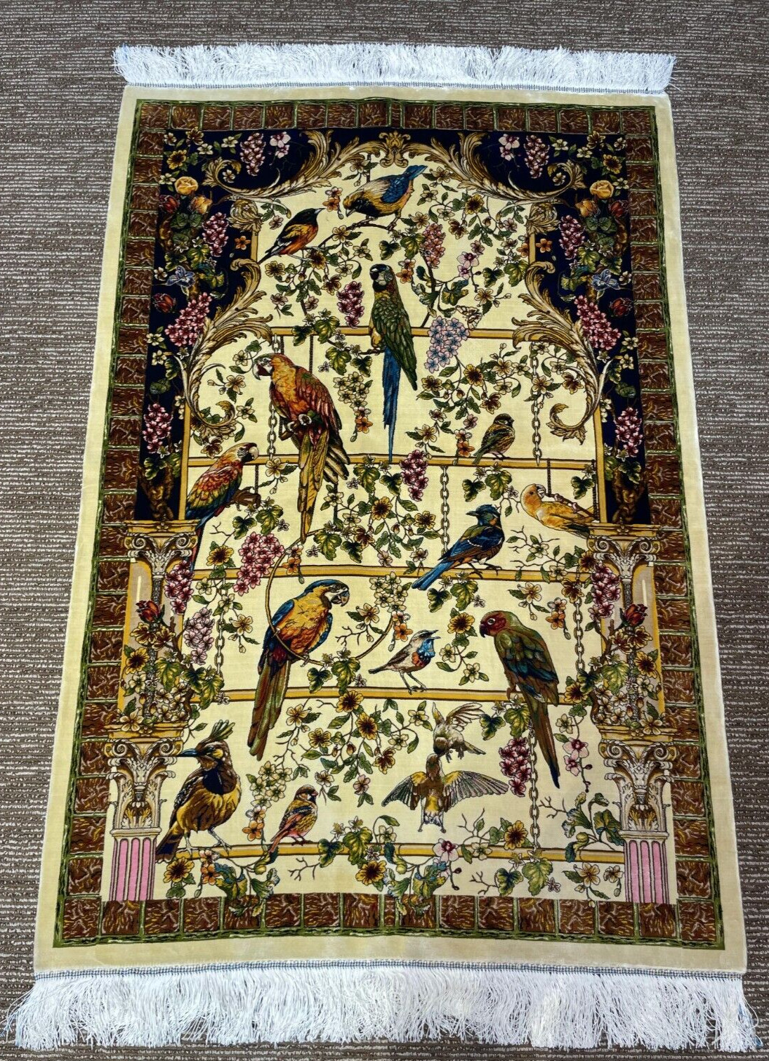 Fine Silk Rug 3 X 5 ft Bird Floral Artistry Design Soft Silk Rug 91 x 152 cm
