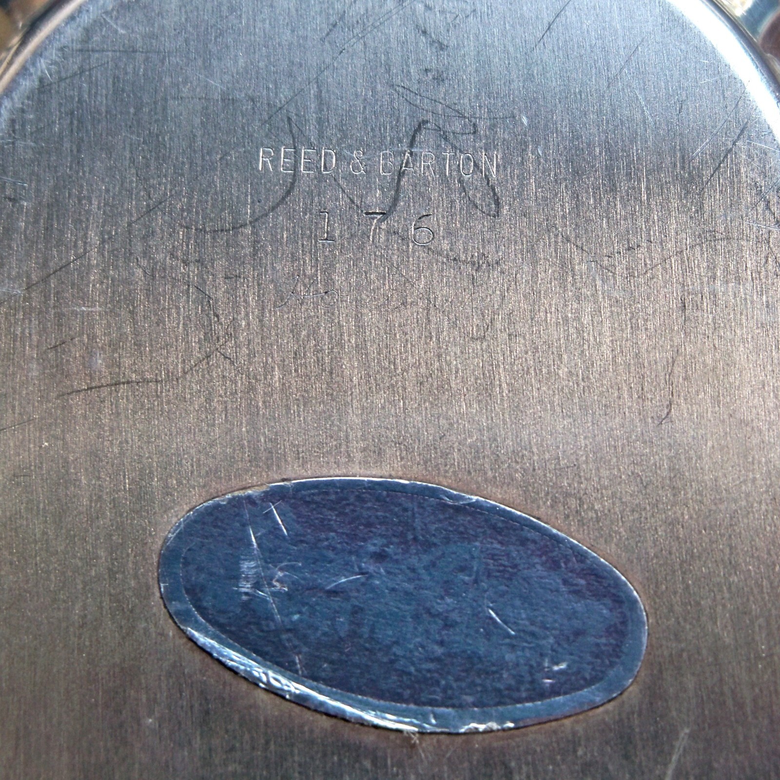 REED & BARTON SILVERPLATE HOLIDAY #176 OVAL SERVING BOWL, 8.5″X6″X2″