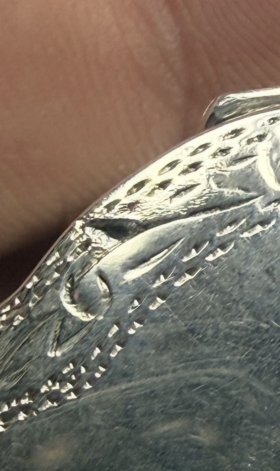 Vintage Unique Ornate Solid Sterling Silver Etched Snuff/Pill Box – 15.1g