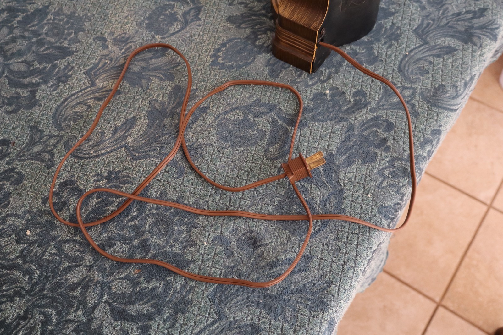MASTERCRAFTERS SWINGING PLAYMATES MODEL 551 (WORKING)