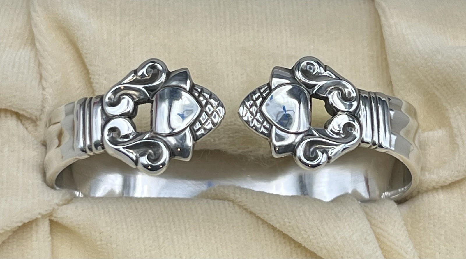 Georg Jensen Sterling Silver Napkin Ring – Open Acorn Designed 1915 Johan Rohde