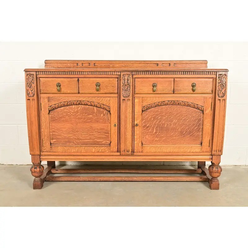 Berkey & Gay Style Antique English Jacobean Carved Oak Sideboard, Circa 1920s