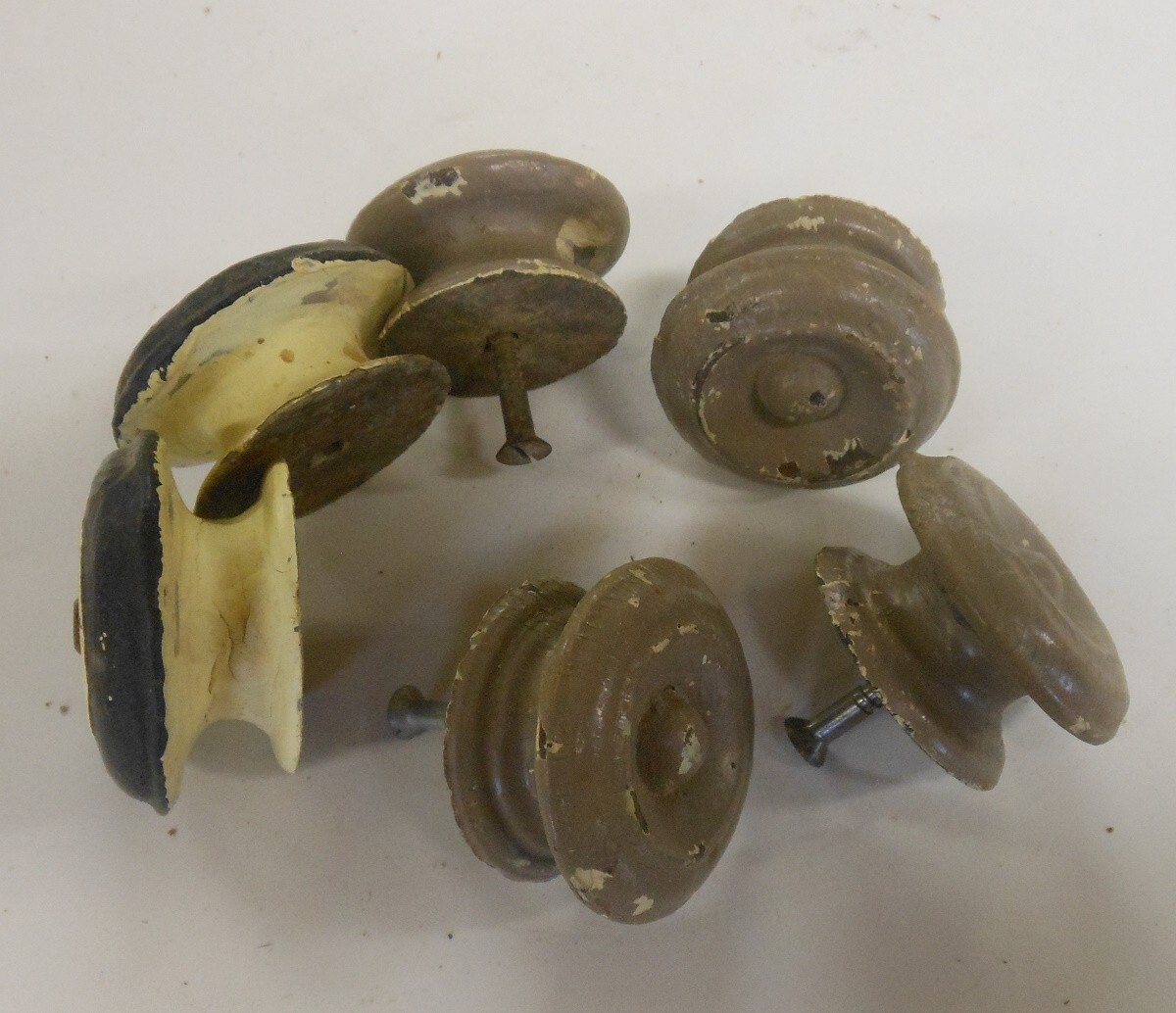 6 – 2″ Antique Walnut, lathe turned Wood Knobs. Painted. Original. Vintage. GC