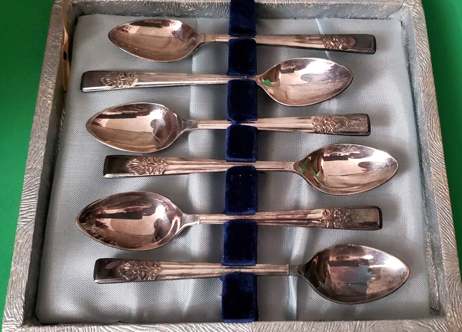 Set (6) MCM Demitasse Spoons Sheffield England Lexington EPNS Vintage With Box