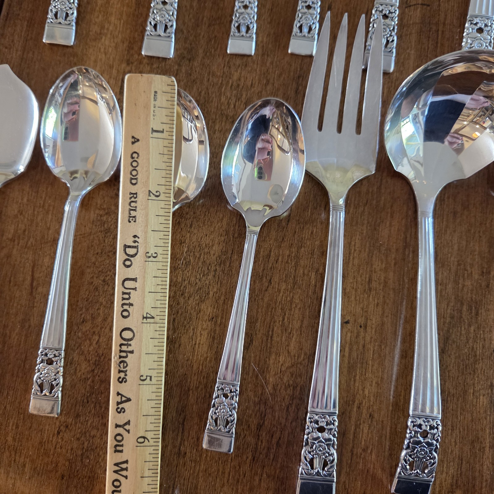 Oneida 1936 Coronation Community Silverware Utensils Flatware Set of 119 pcs