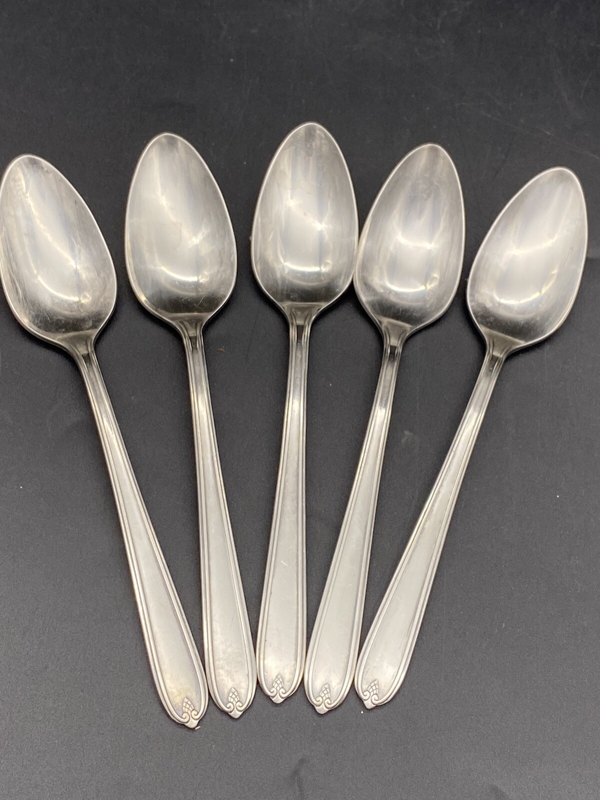 Vintage Prestige Plate Teaspoon Longchamps Chaumont Oneida 5 Teaspoon 1935