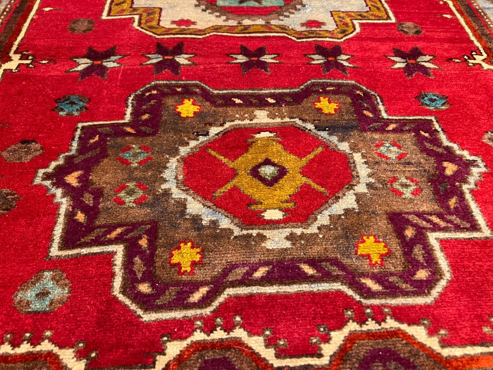 130 X 200 CM COLLECTORS’ ITEM Antique Stunning Fine Quality Caucasian Kazak Rug