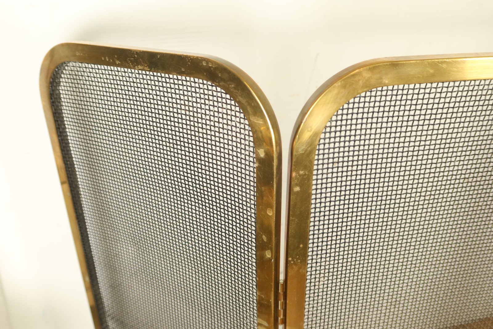 Vintage Solid Brass Fire Guard Fireplace Spark Spit Screen Folding 3 Mesh Part
