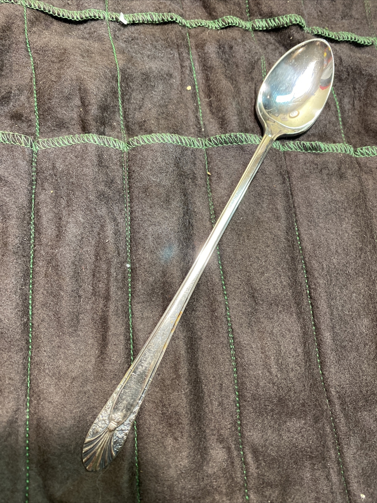 Crown Silverplate 1939 Radiance Pattern Long Handle Tea Spoon Sunday 7 3/4”
