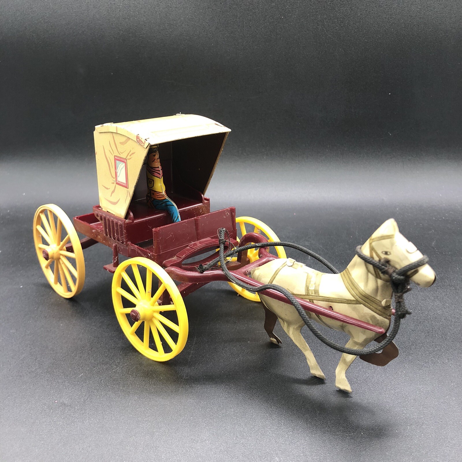 Vtg Northwestern Products Horse Drawn Tin Litho & Plastic Carriage Toy St. Louis