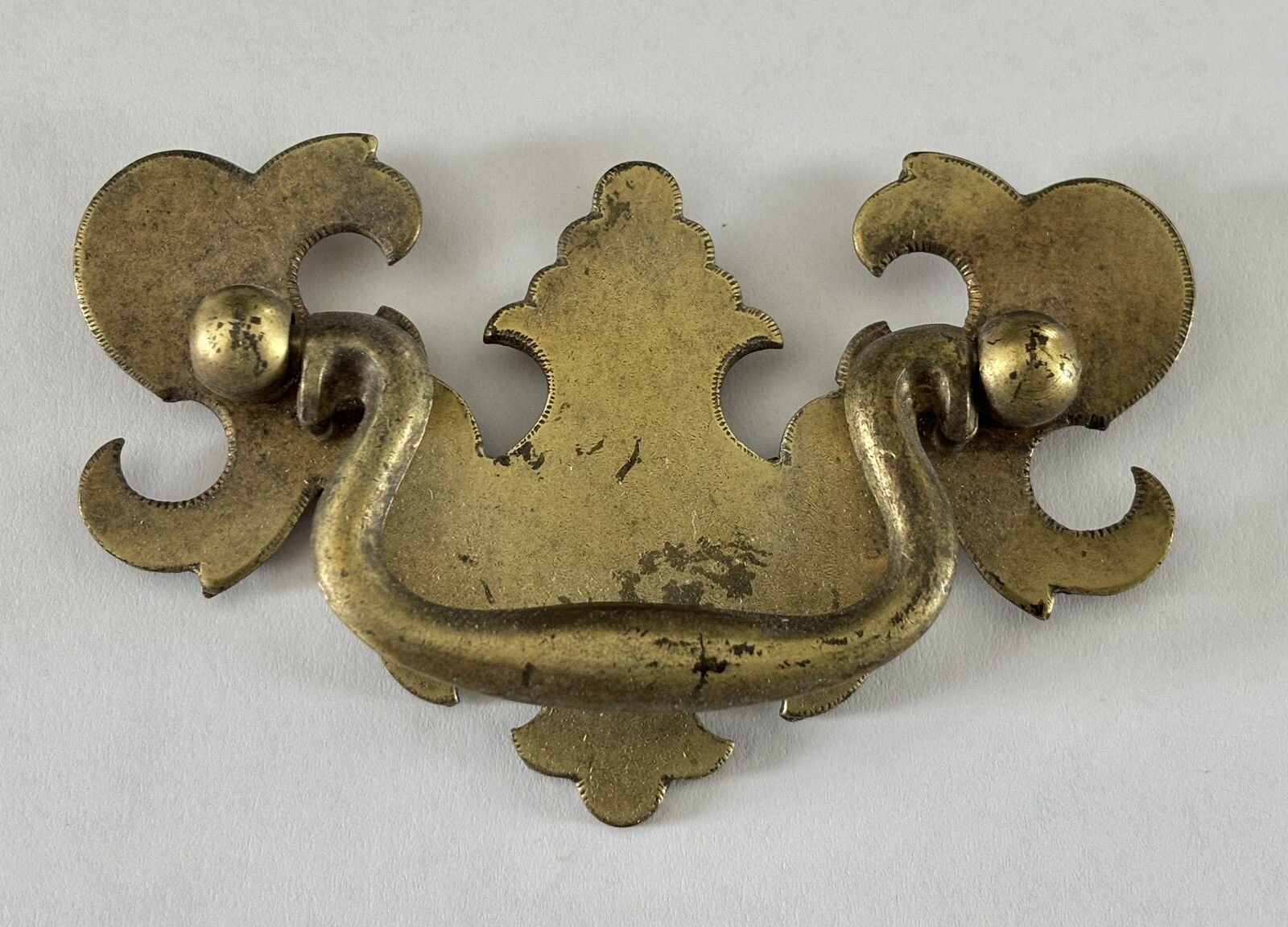 Brass Antique Hardware Chippendale Batwing Bail Drawer Pull Handle 2.5”centers