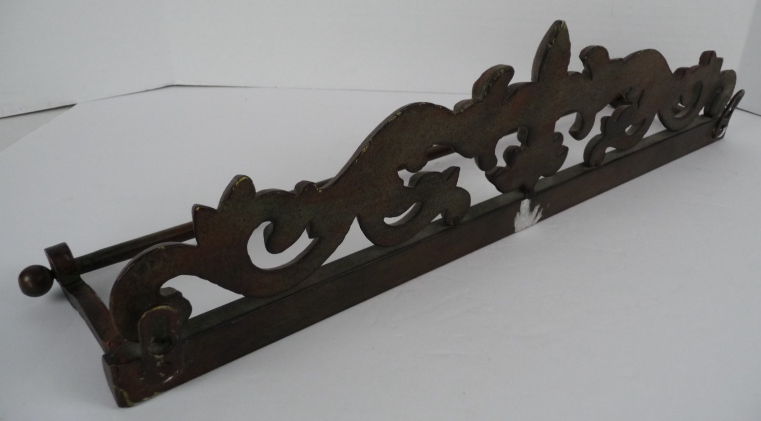 Cast Iron Fleur De Lis Towel Bar Wall Rack Rustic French Country Deco