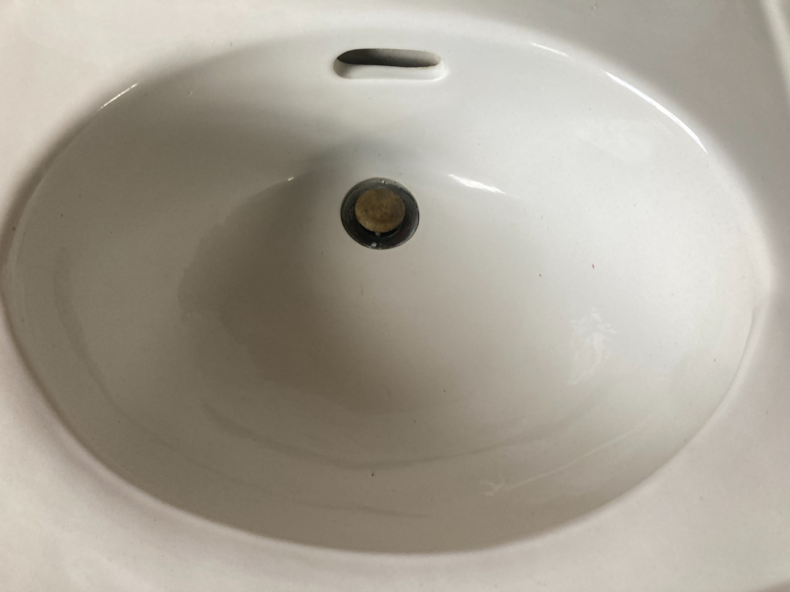 Antique 20×19 White Vitreous China Bath Wall Sink Old Trenton Potteries 361-25E