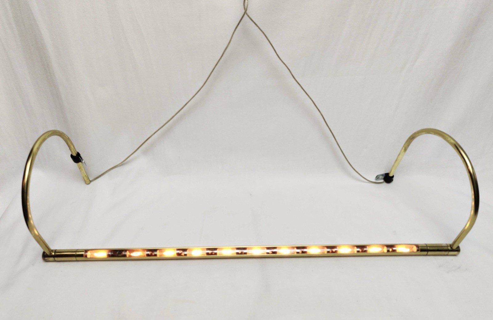 Vintage Polished Brass Picture Light – 21″ Art Gallery Display Lamp – Swan Neck