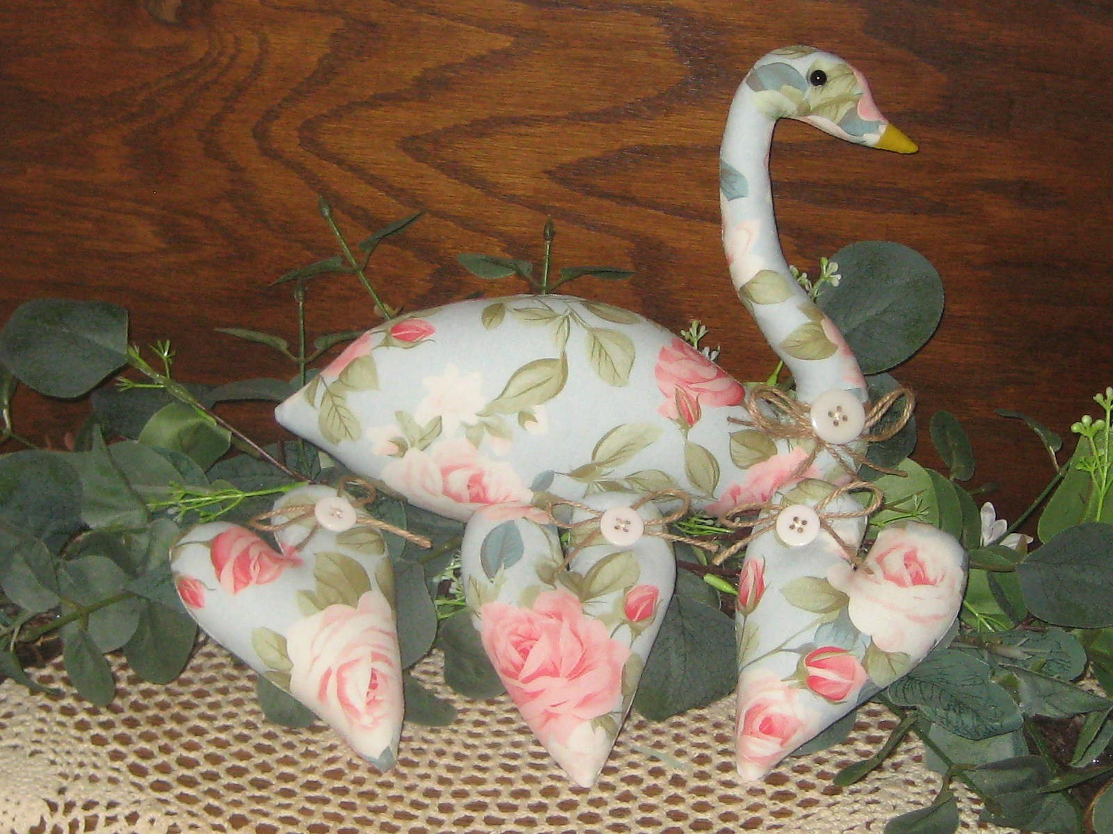 Cottage Decor Swan 3 Hearts Centerpiece Handmade Gift Bowl Fillers Rose Fabric