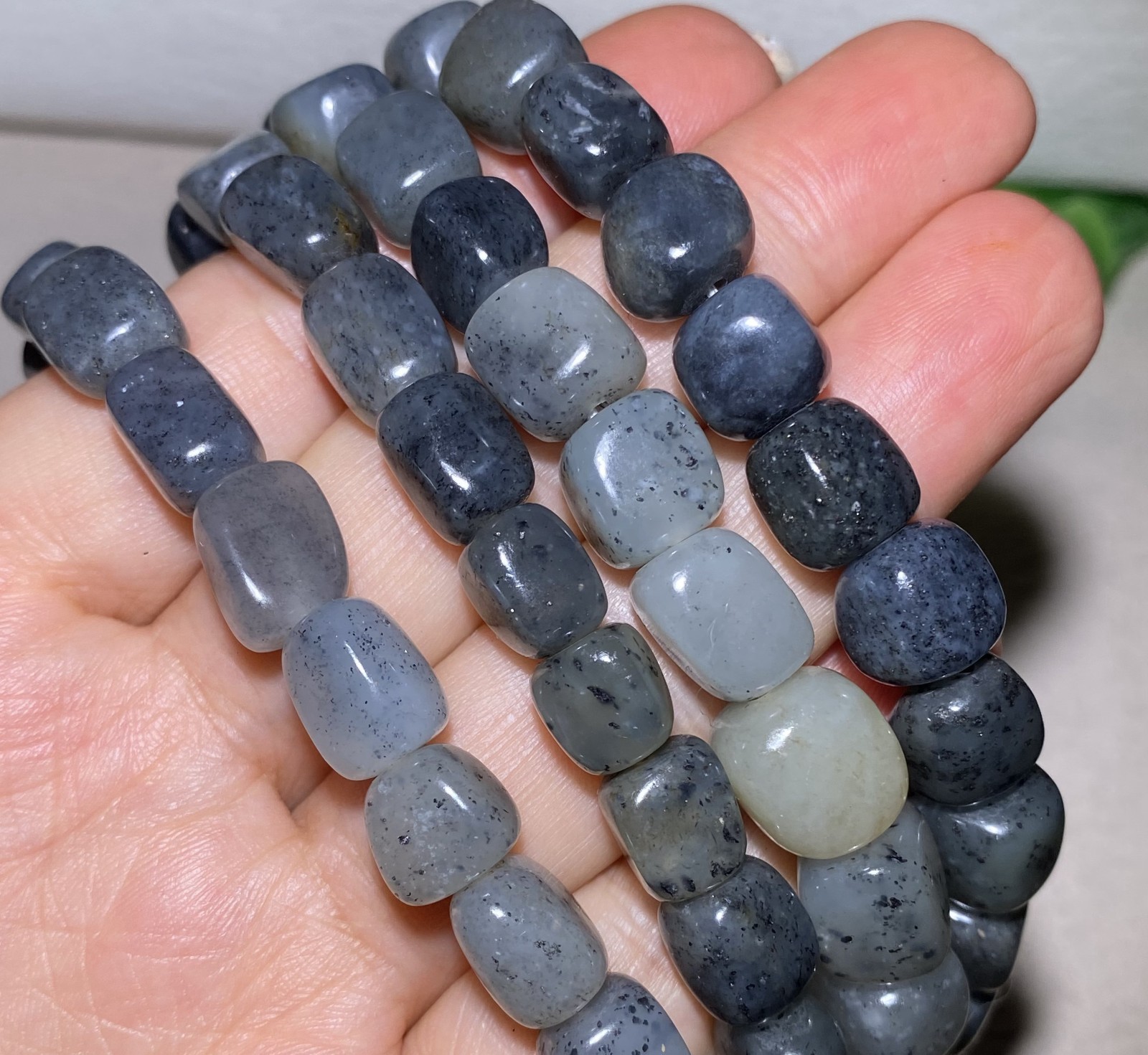 Certified 100% Natural Hetian jade 108 Beads ~ Necklaces Bracelets 和田玉青花108颗珠子