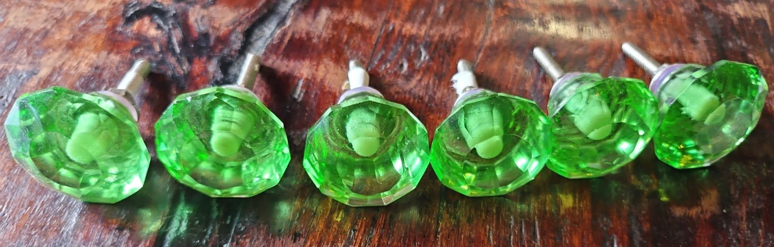 Faceted Emerald Green Cut Glass Knob Handle Pull Drawer Door Lot of 6 UNUSED