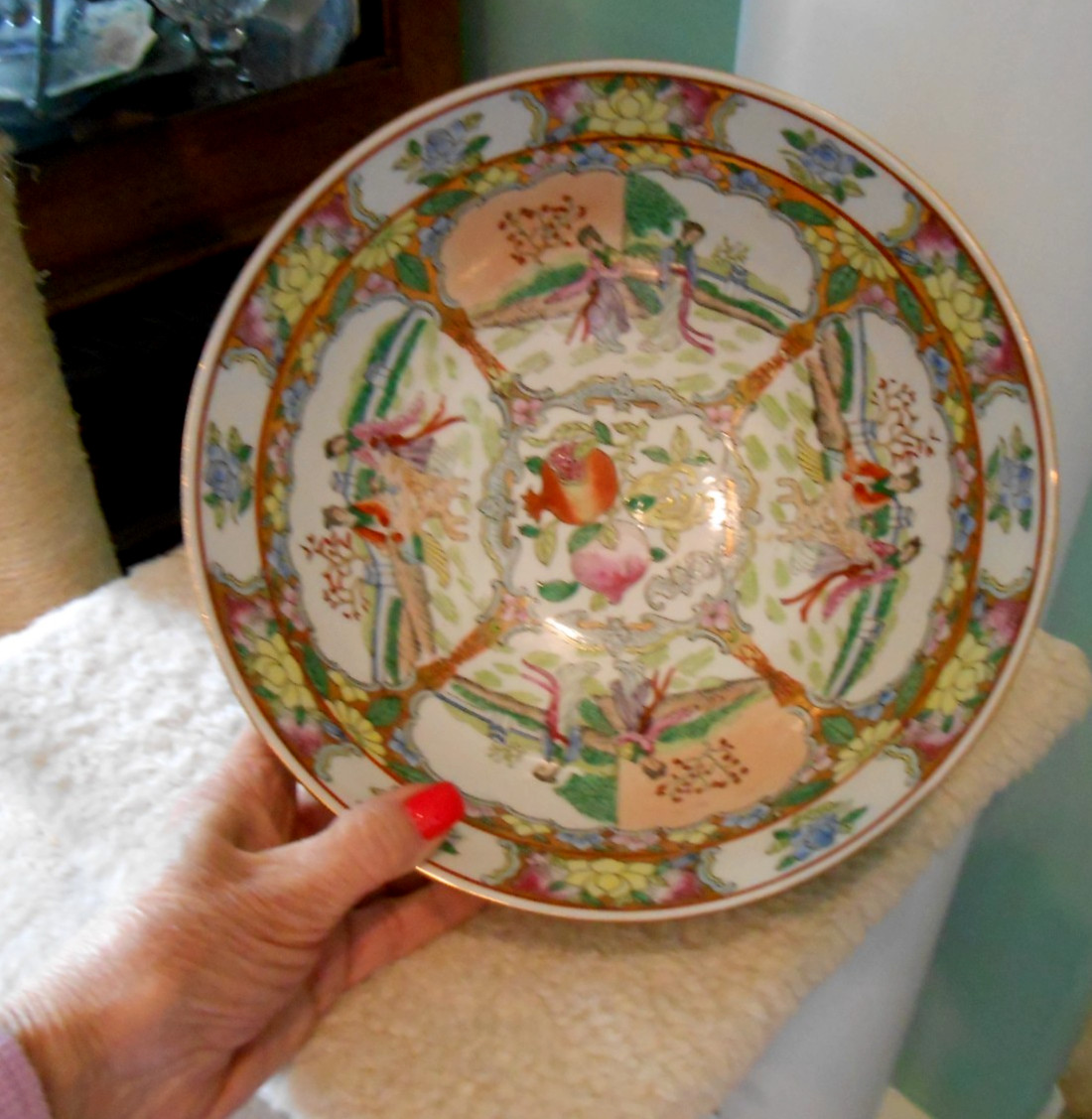 Large Chinese Porcelain Console Bowl 3 Fruits Macau 10″