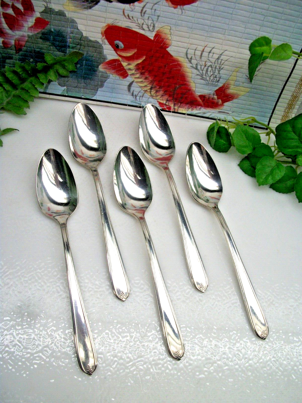 5 Oneida Prestige Plate LONGCHAMPS Chaumont Silverplate Teaspoons 1935