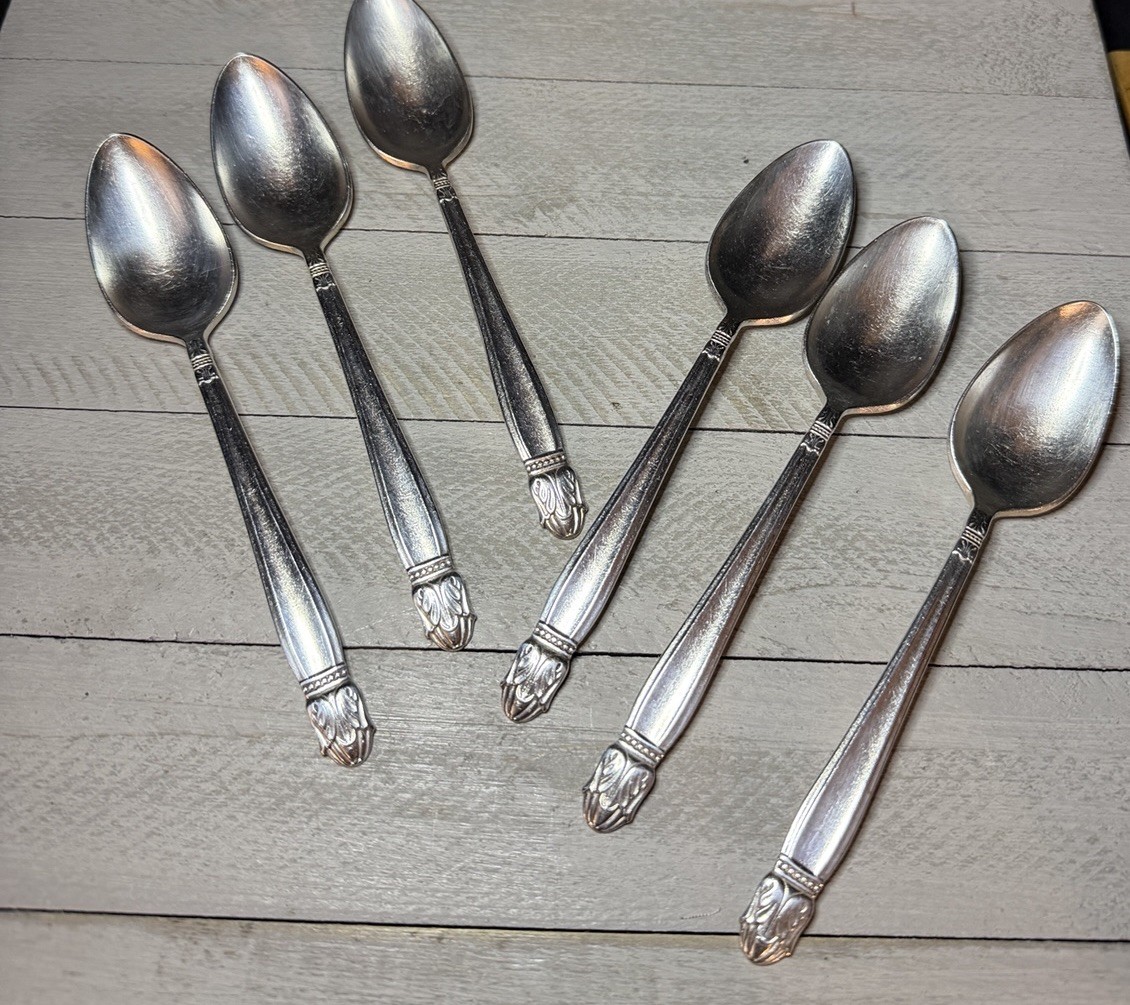 Vintage Holmes Edwards Danish Princess Set of 6 Teaspoons Silverplate Flatware