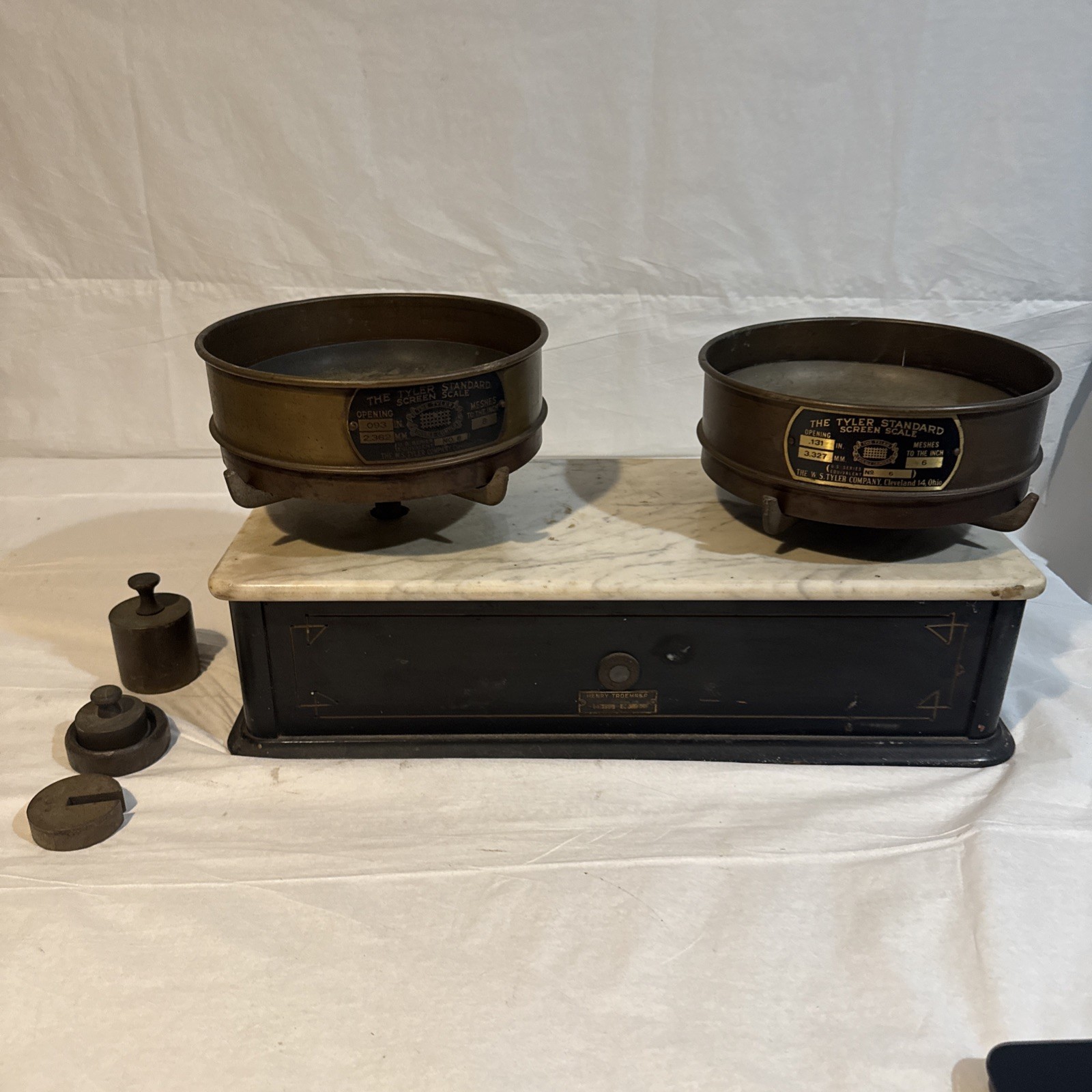 Antique Henry Troemner Apothecary Glass Marble Balance Scale Pharmacist