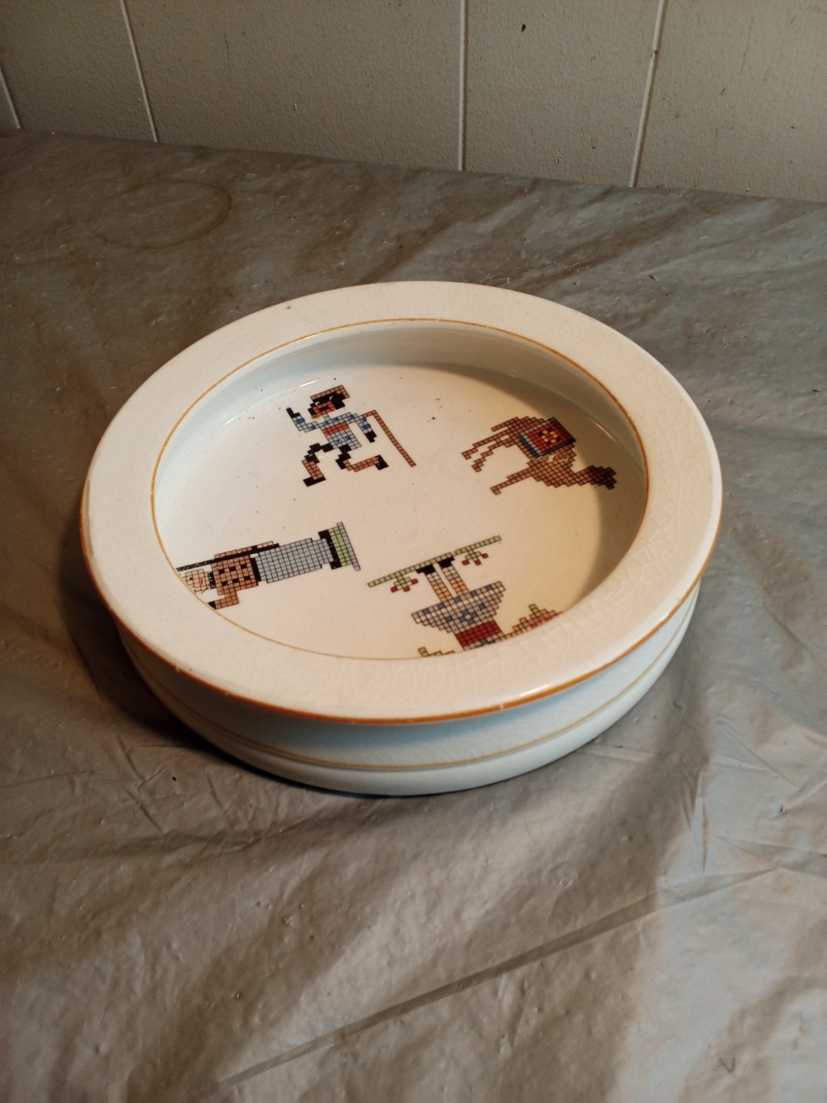 Vintage Edwin M Knowles Vitreous Cross Stitch Design Bowl